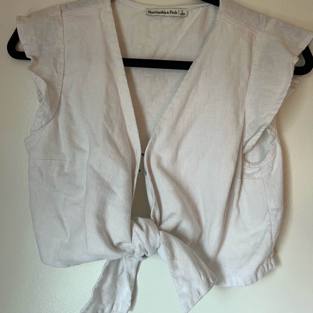 Abercrombie & Fitch Linen tie-front top